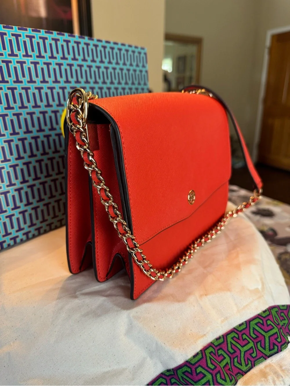 Tory Burch Poppy Crossbody Bag with Chain Strap and matching billfold/wallet